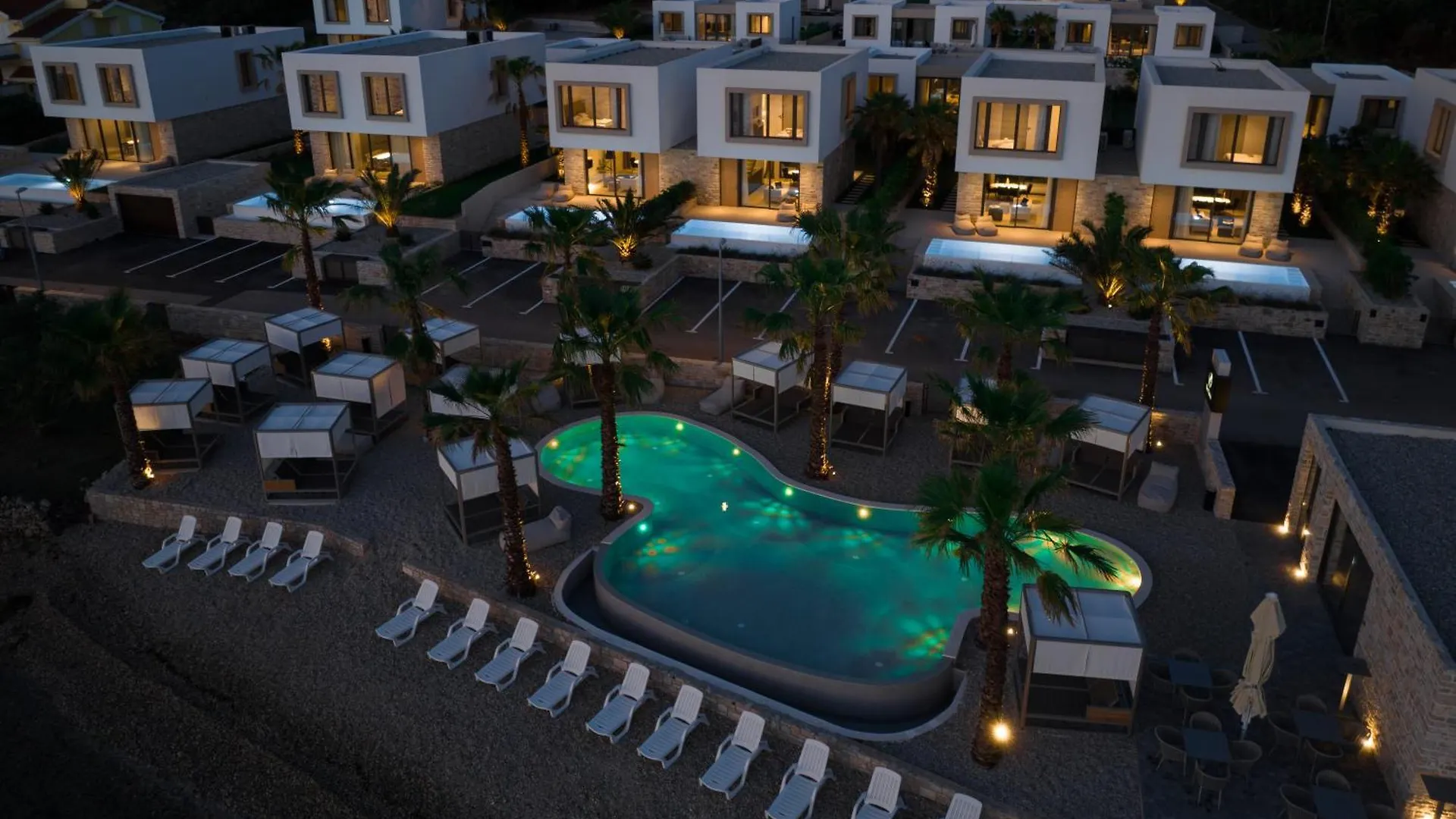 The Palms Resort Tkon 0*,