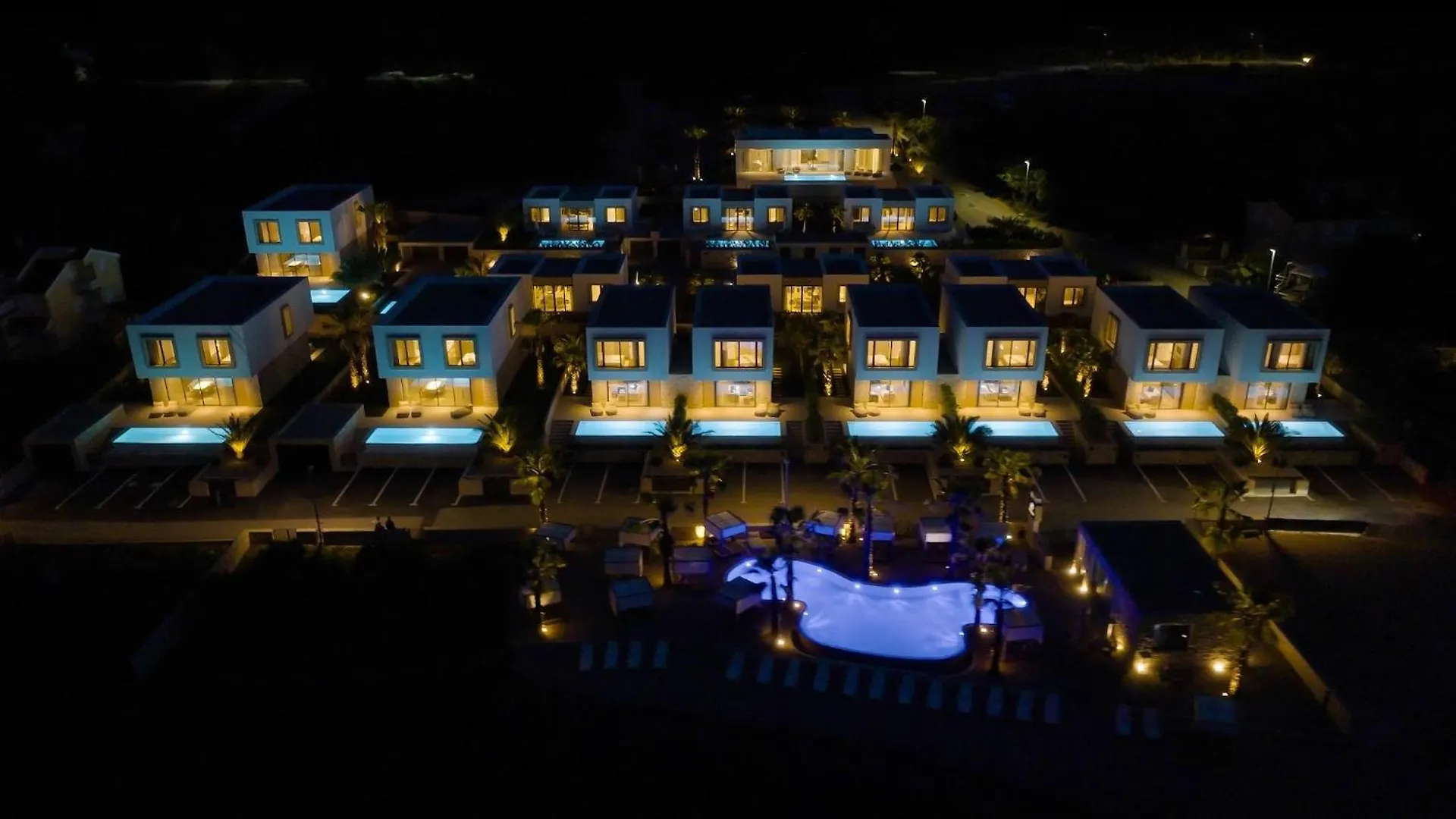 빌라 The Palms Resort 트콘